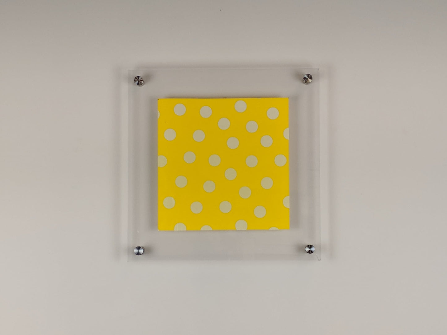 6x6 Floating Frame Easy-Hang Acrylic Square With Standoff Bolts